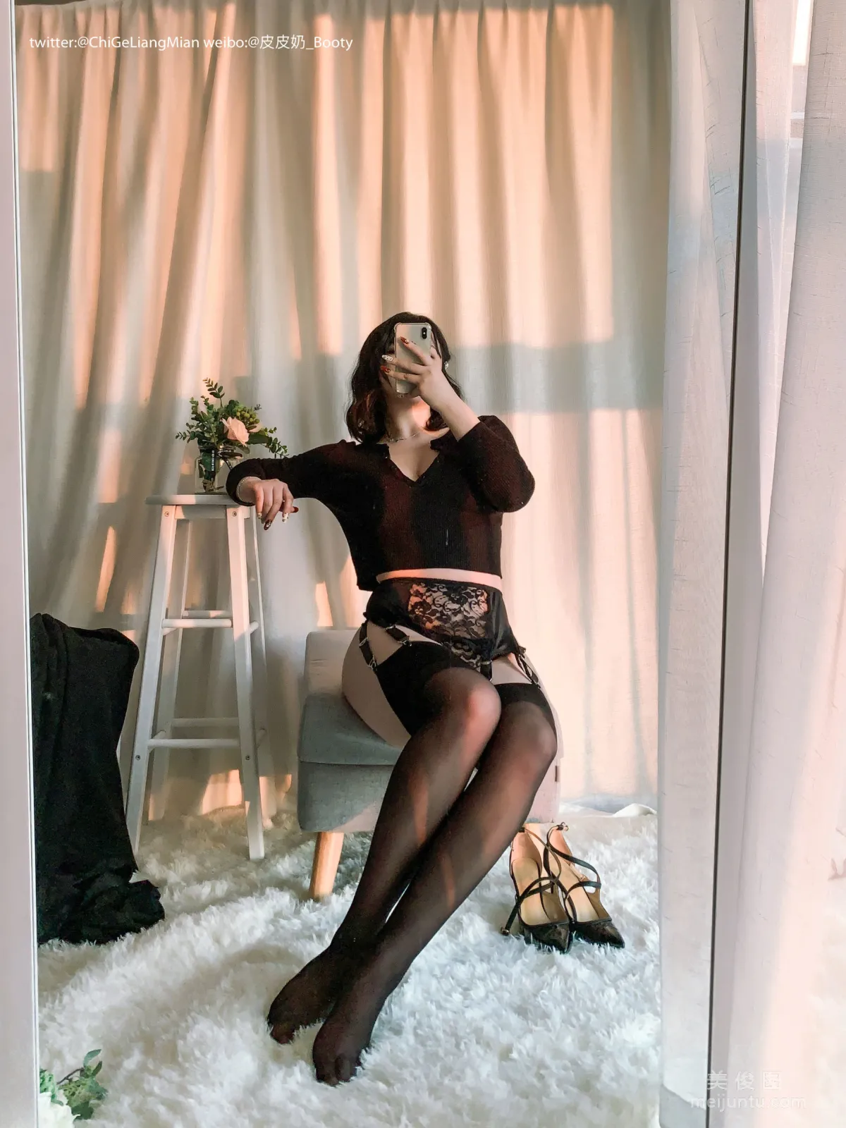 [Web Idols Coser] Pipi Naike Keai Lela "Black OL" Photo Set photo 110