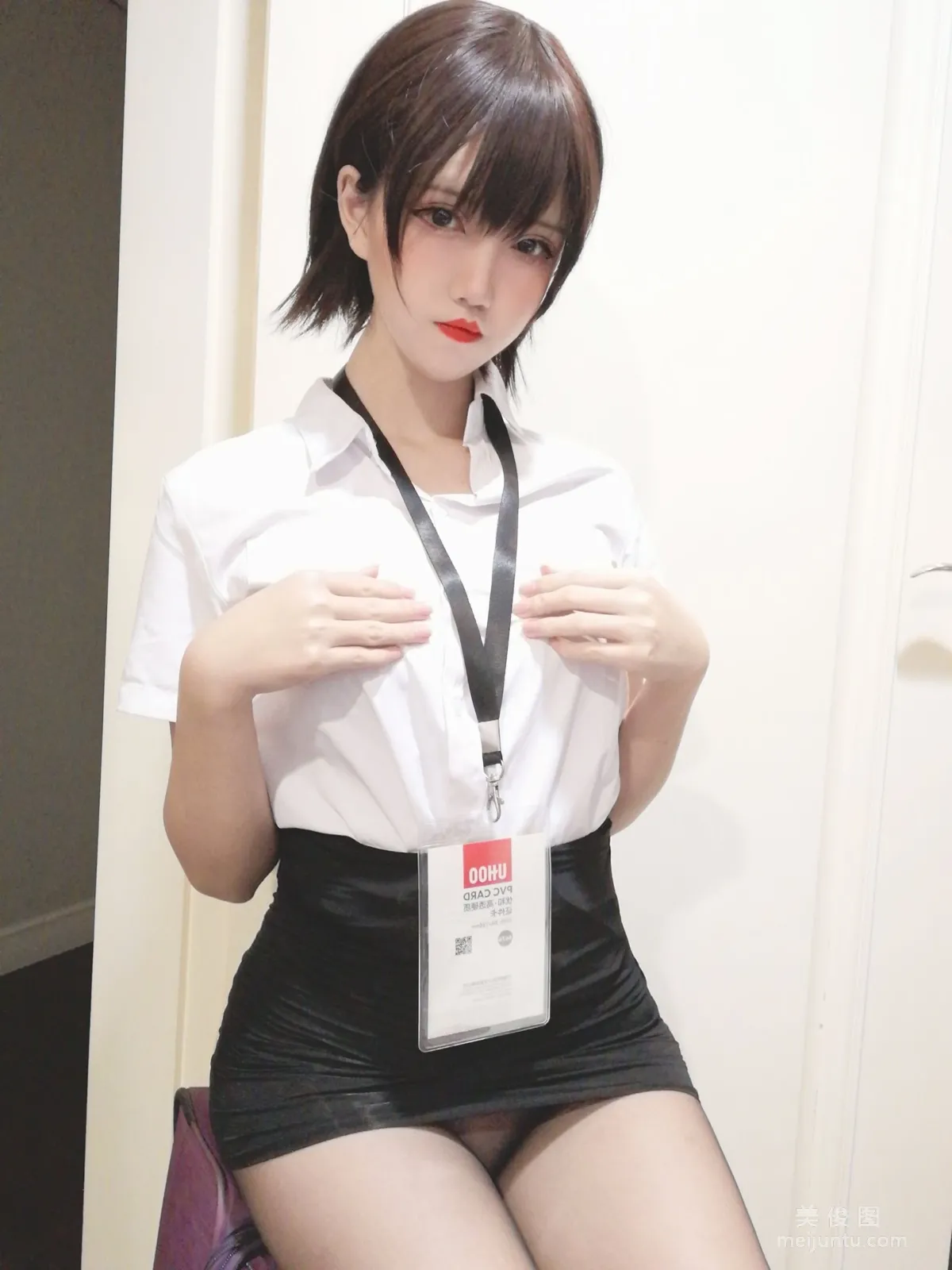 鬼马少女阿薰kaOri 《黑丝OL》 写真集2