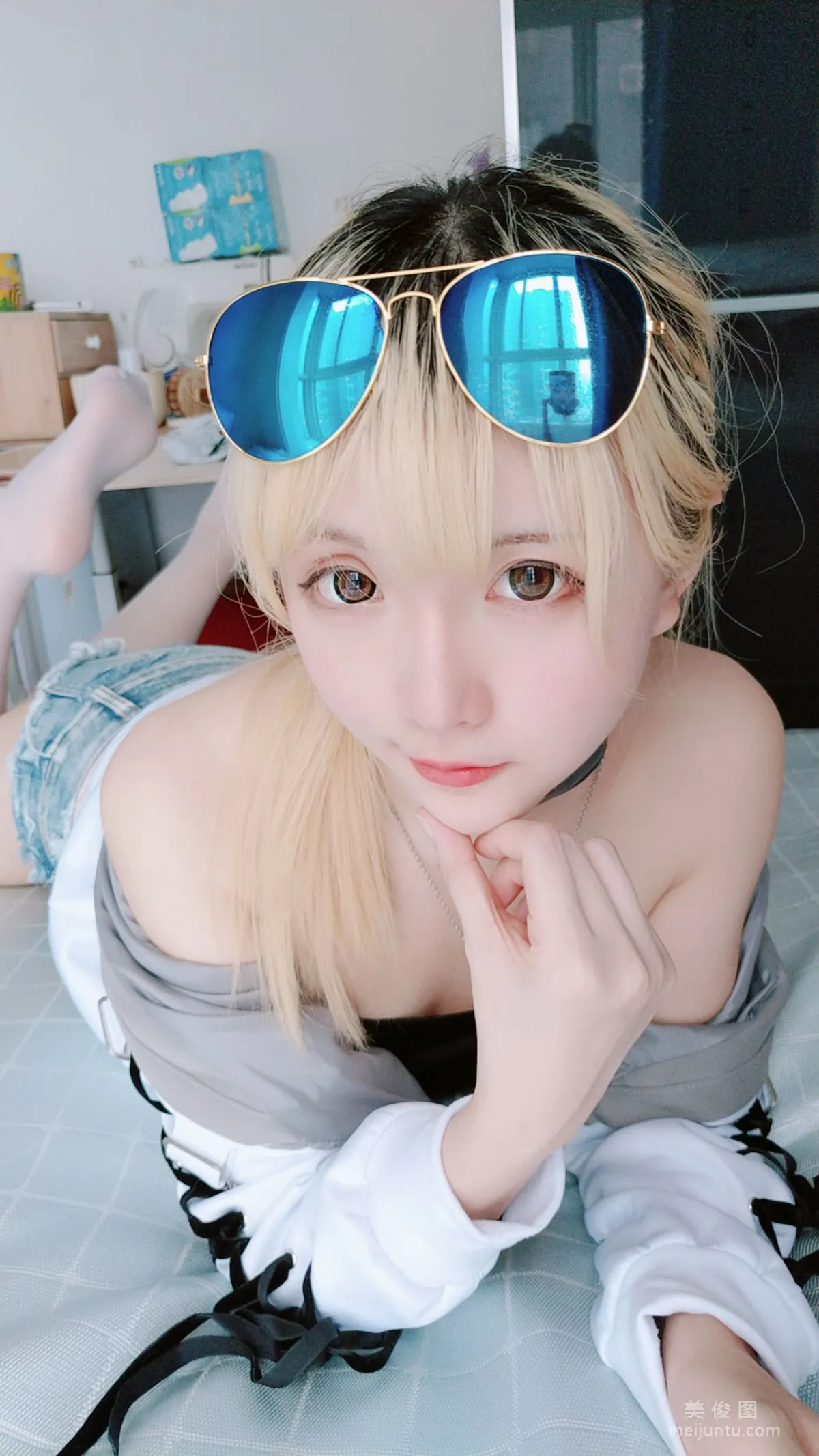 Coser小姐姐星之遲遲 《莉莉絲》 寫真集 32