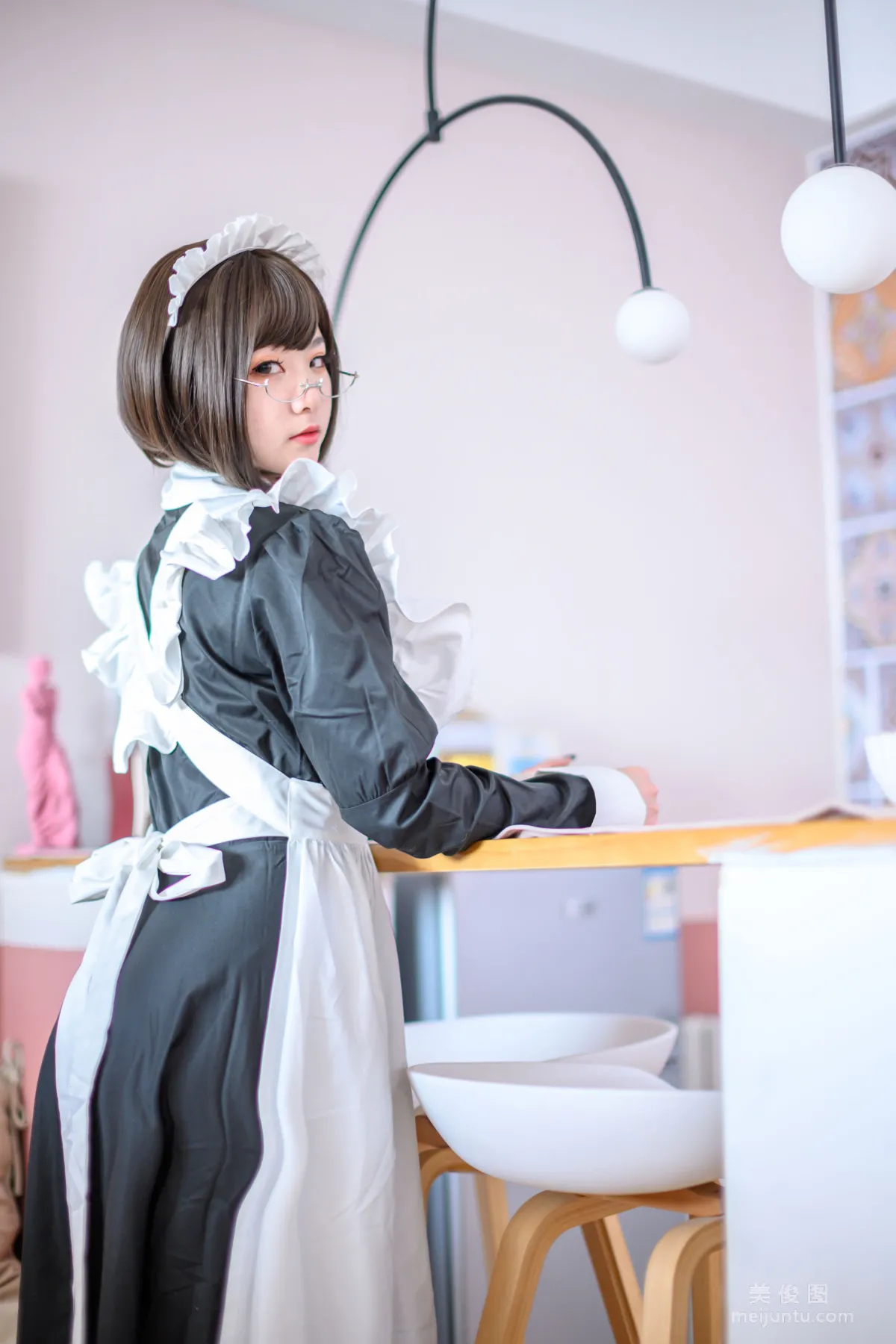 [美女Coser] 是青水 《女仆》 寫真集 2