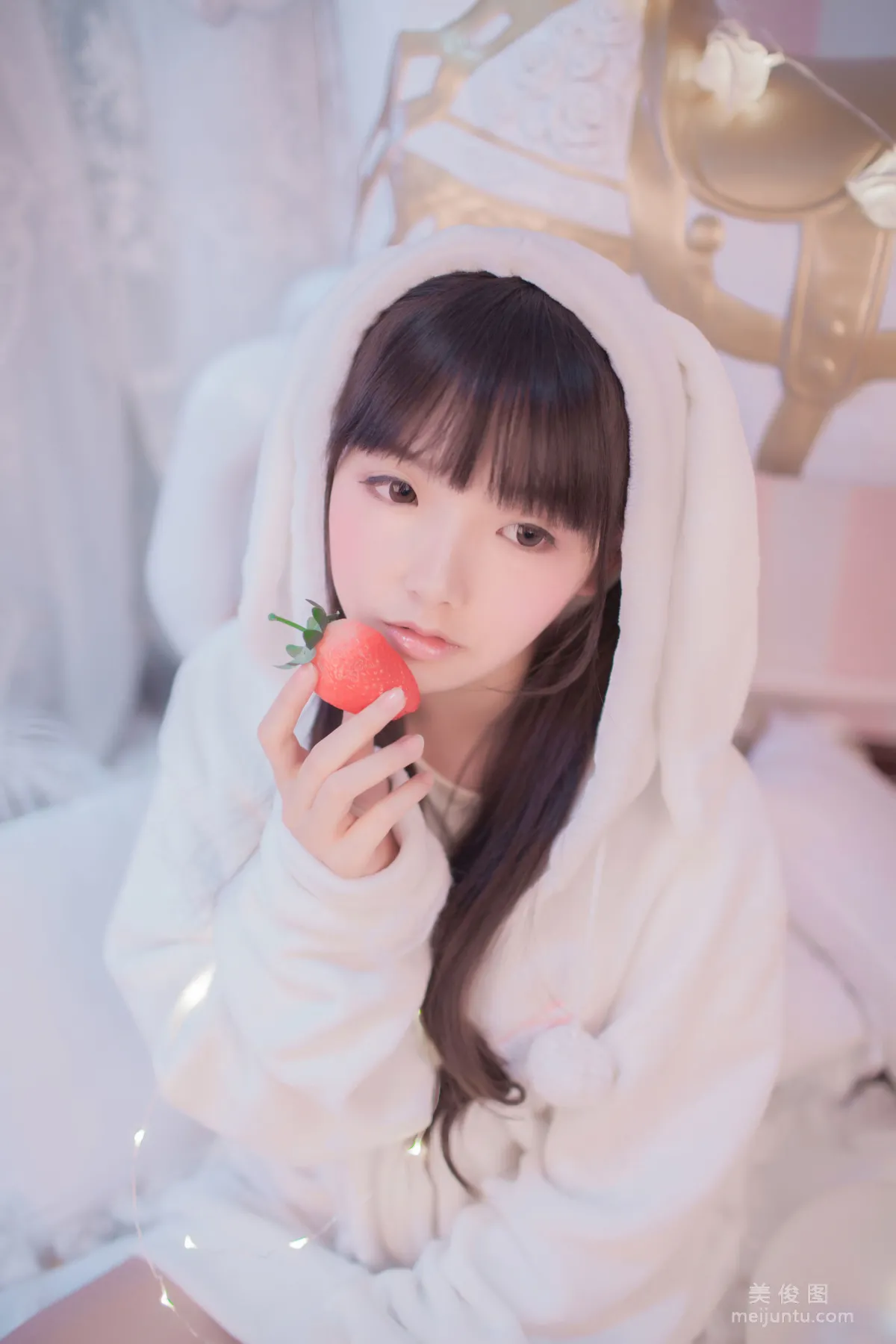 Ying Qun: Web Idols photo 9