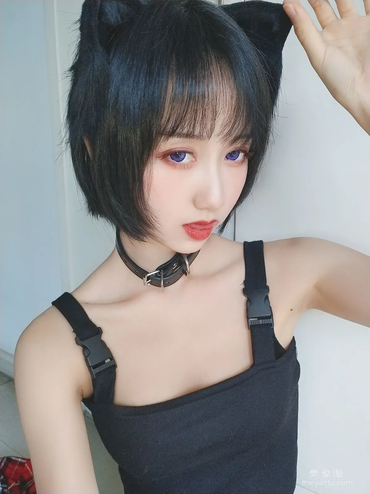 Girl Mu Mianmian OwO, Delinquent Cat Photo Set photo 34