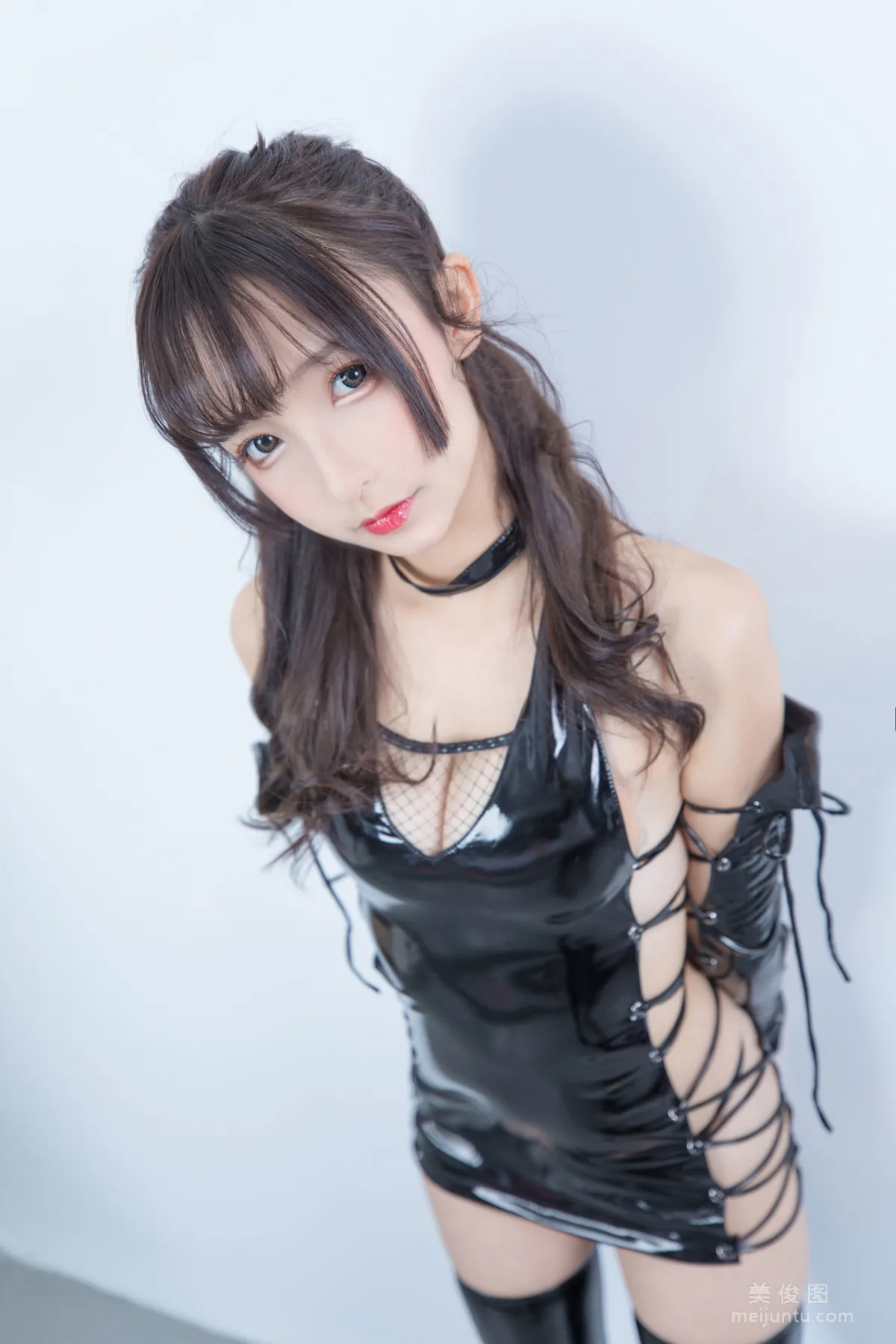 神楽坂真冬 《デンジャラスフラワーｆ》 写真集9