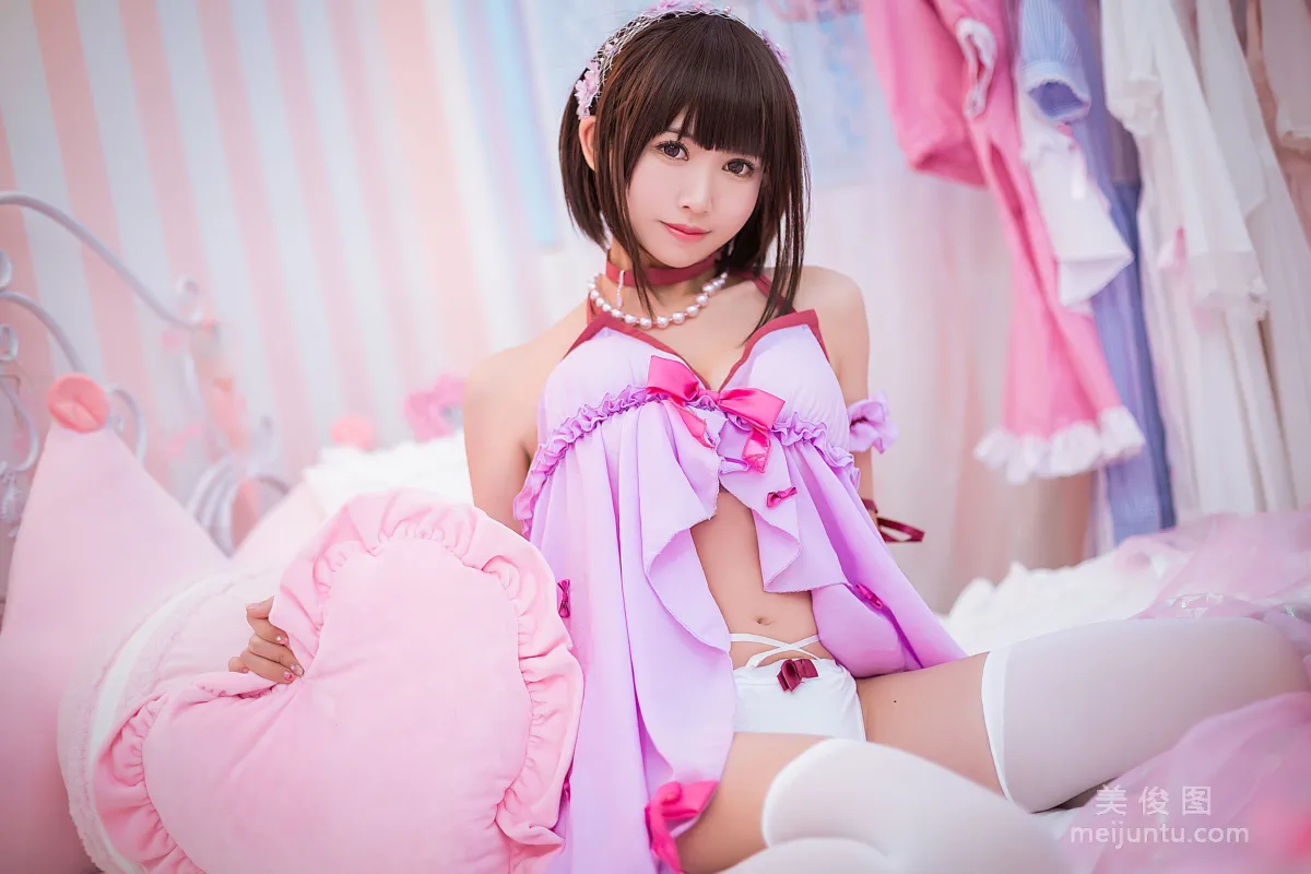 Manyu Feier: Web Idols photo 2