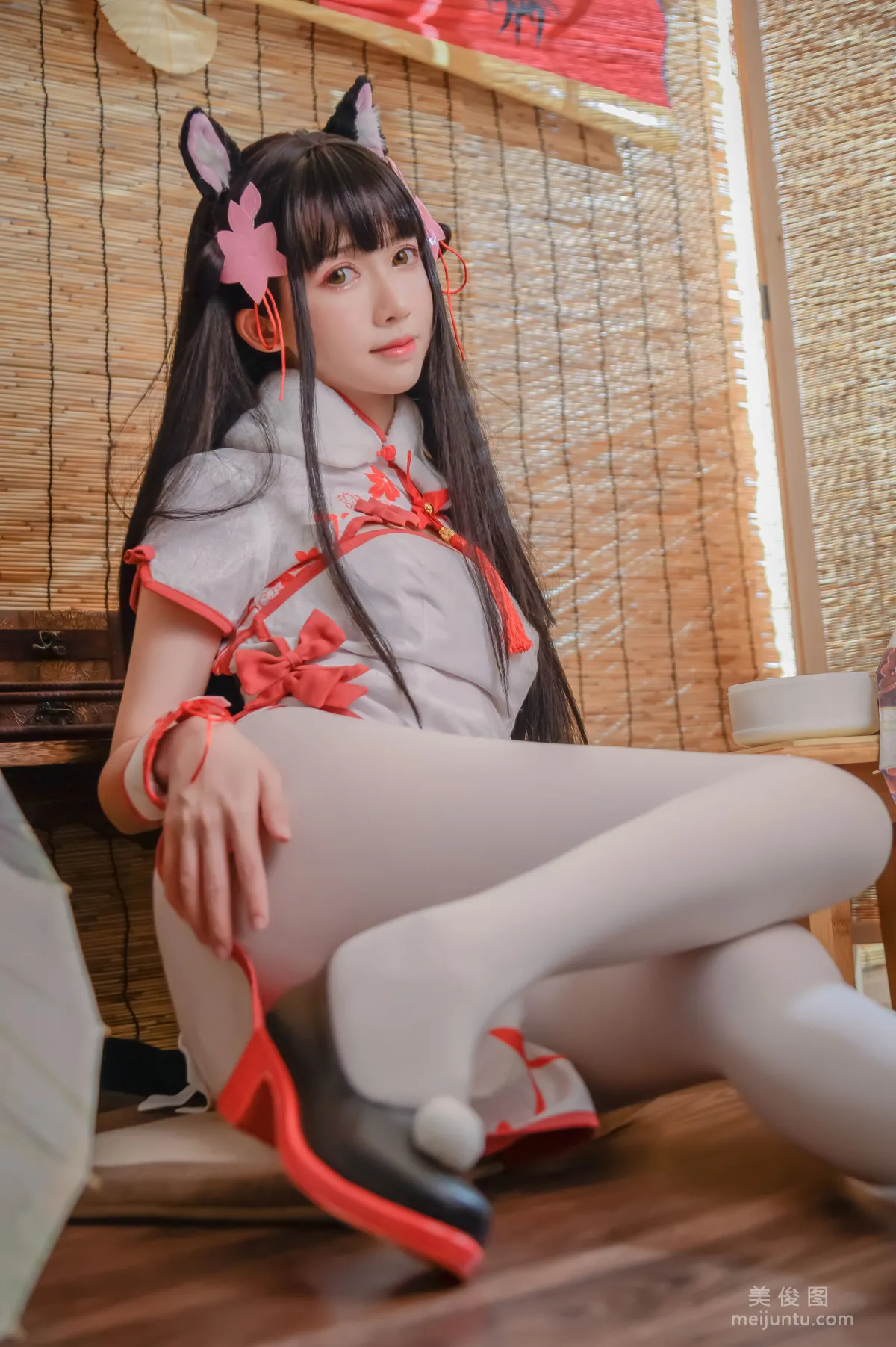 Coser鳗鱼霏儿 《碧蓝华裳 夕暮》 写真集14