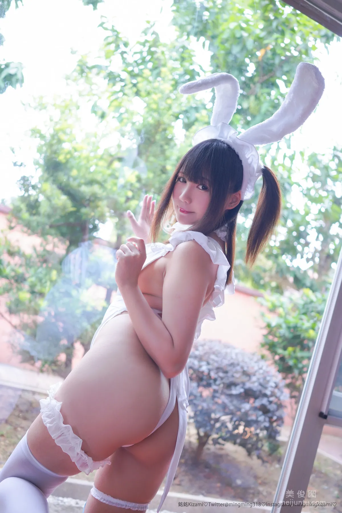 [网红Coser] 銘銘Kizami 《自撮りVol.11 兔女郎&女仆》 写真集7