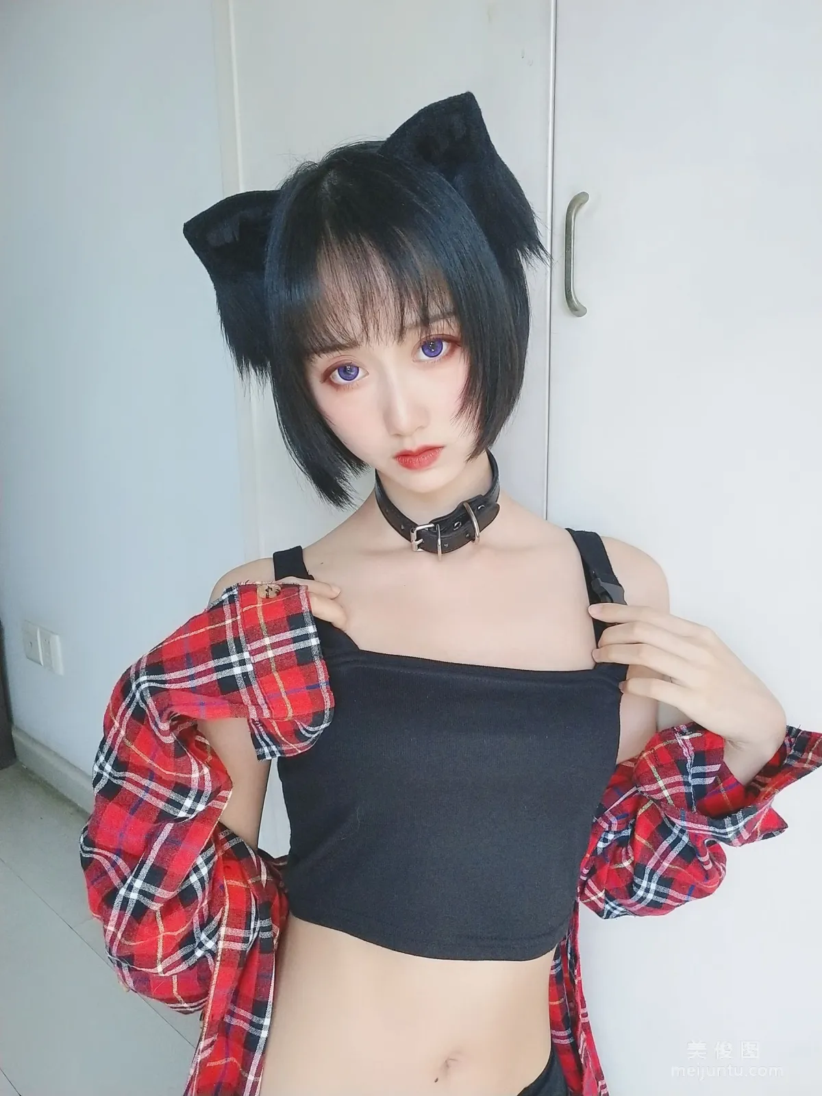 Girl Mu Mianmian OwO, Delinquent Cat Photo Set photo 2