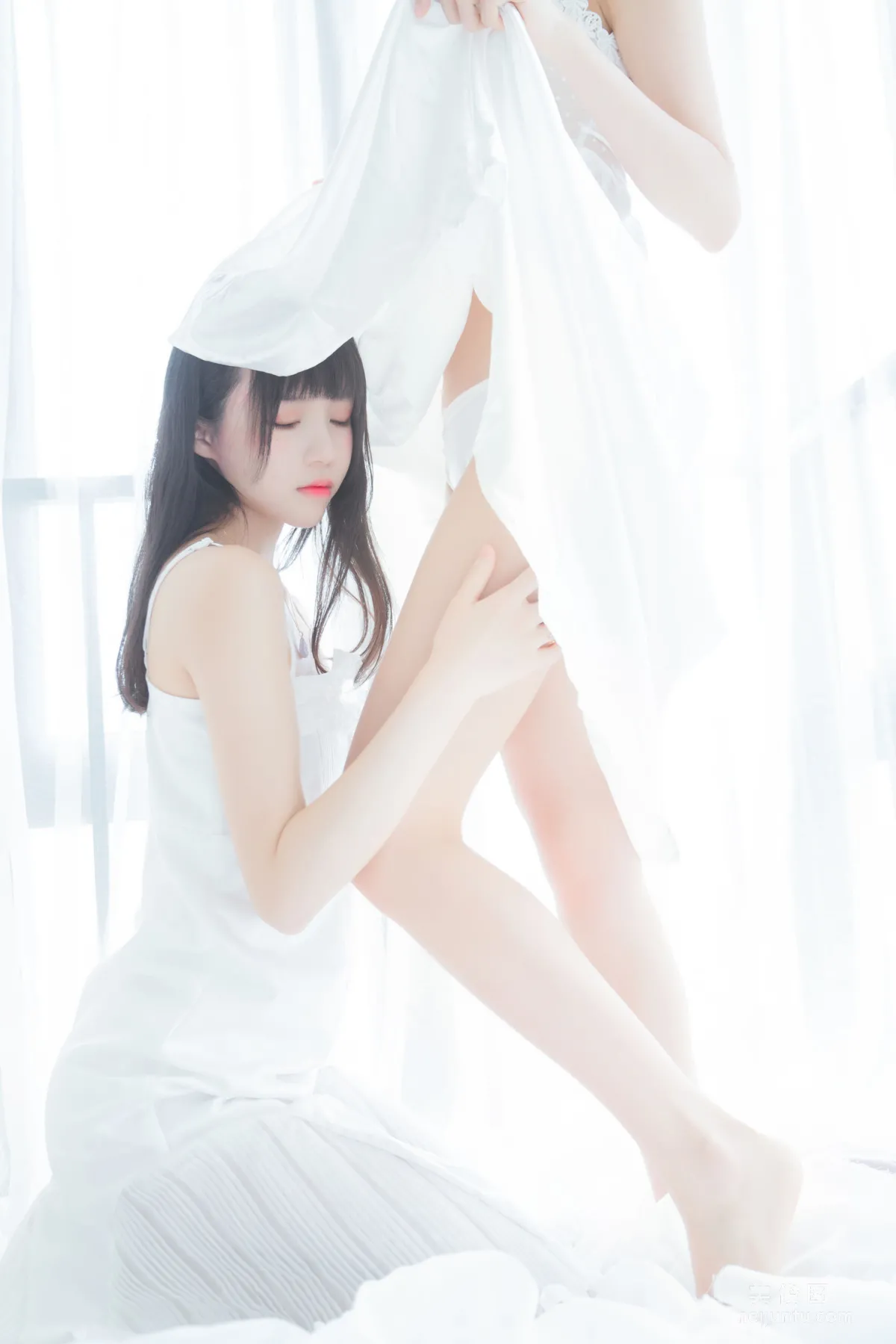 木綿綿OwO&amp;桜桃喵 《朝(白裙×白裙)》 寫真集 28