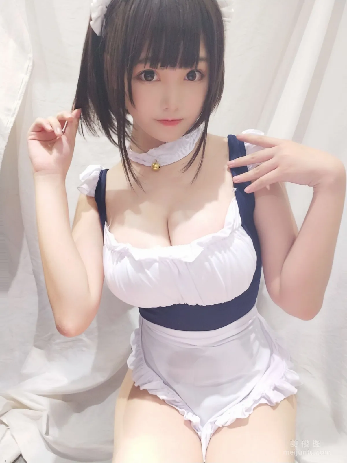 蜜汁貓裘 《女仆死庫水》 寫真集 21