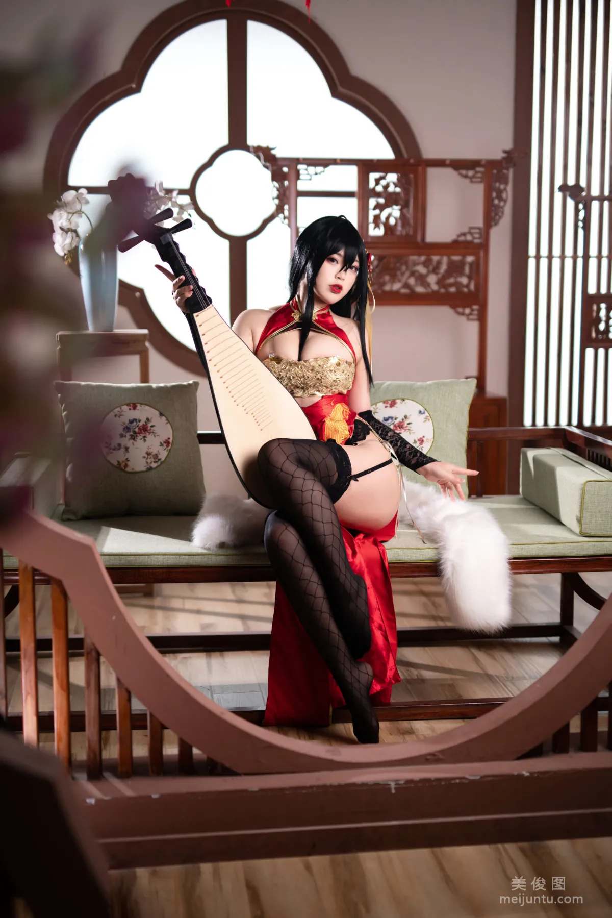 Bai Ye: Web Idols photo 3