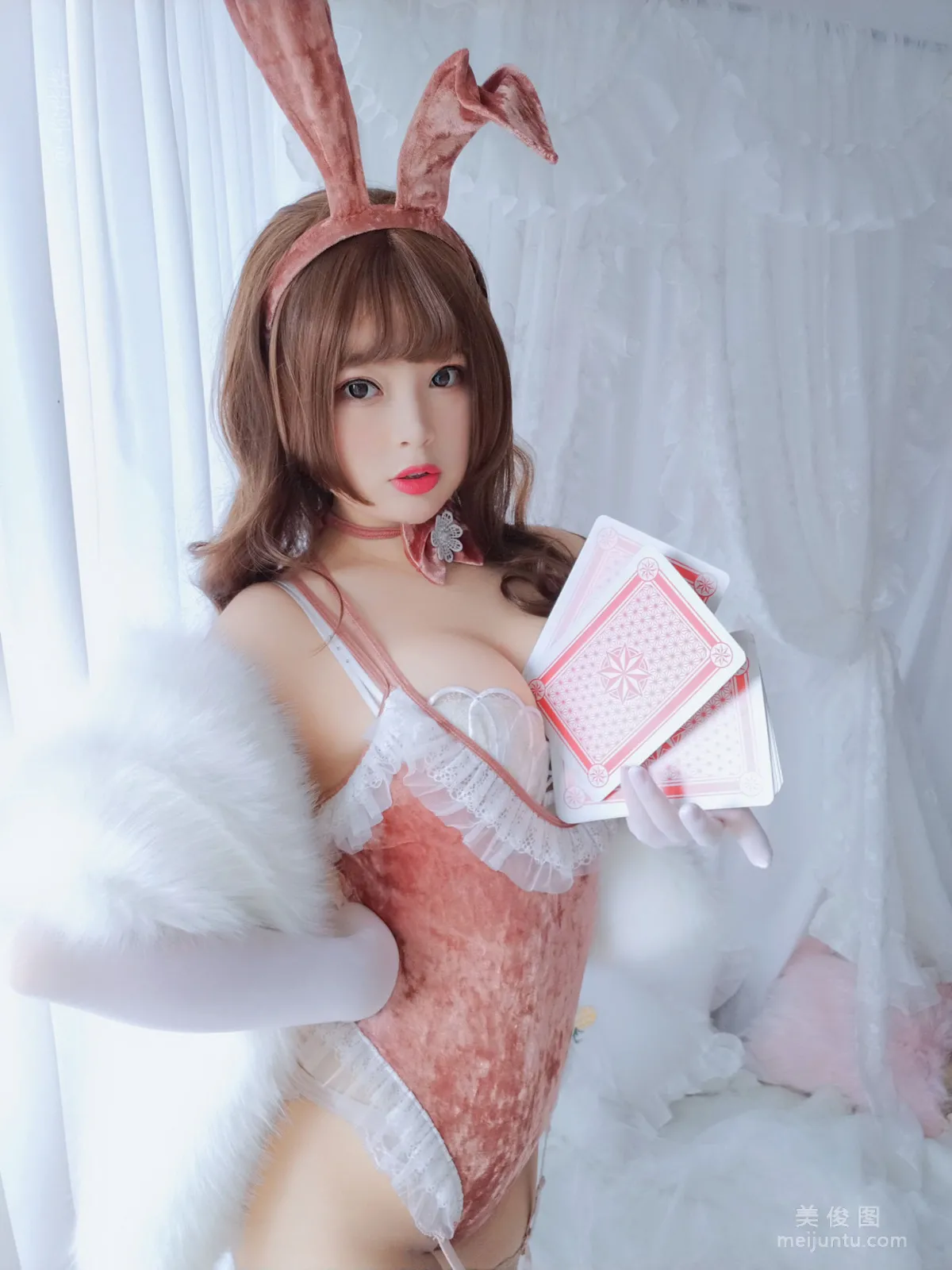 [美女网红Coser] -白烨- 《赌场女郎》 写真集1