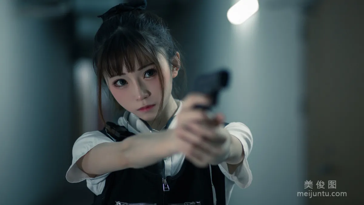 Qi Tailang: Web Idols photo 8