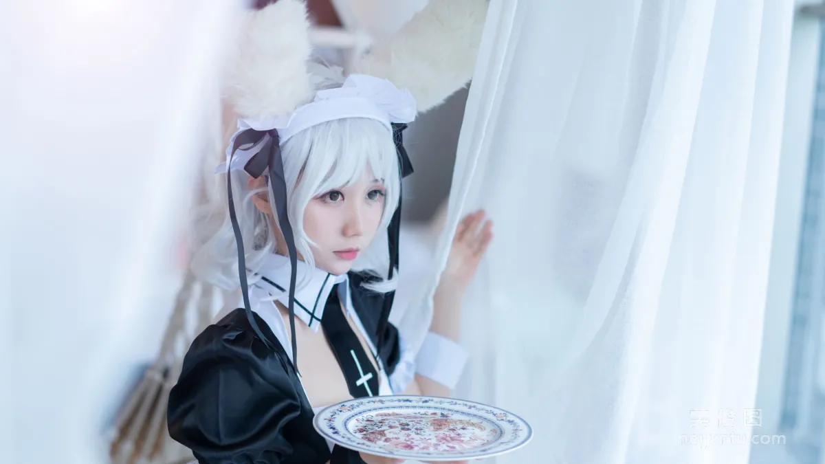 微博COSER姬镜酱 《希尔》 写真集15