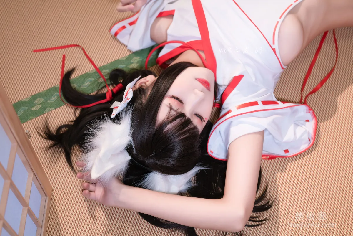 [Coser美女] 三度_69 《狐巫女》 写真集19