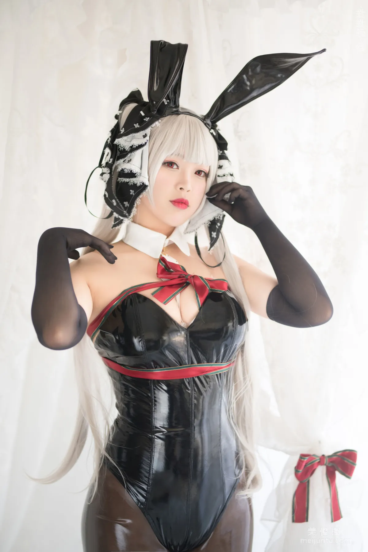 Coser你烨烨 《可畏兔女郎》 寫真集 17