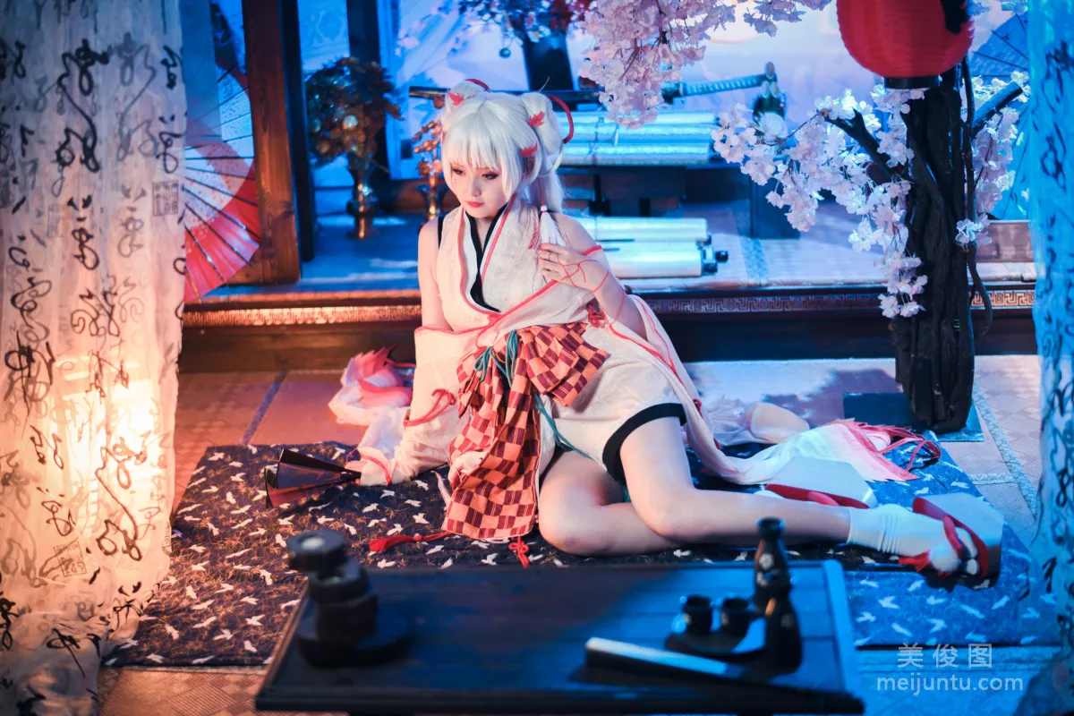 Coser Beauty Akisoso Qiu Chuchu, Belfast and Shiranui Photo Set photo 23