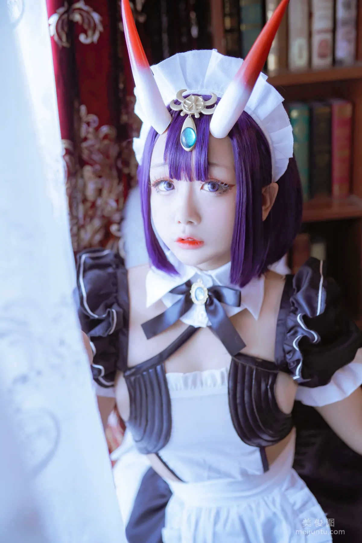 Coser日奈娇 《酒吞女仆》 写真集2