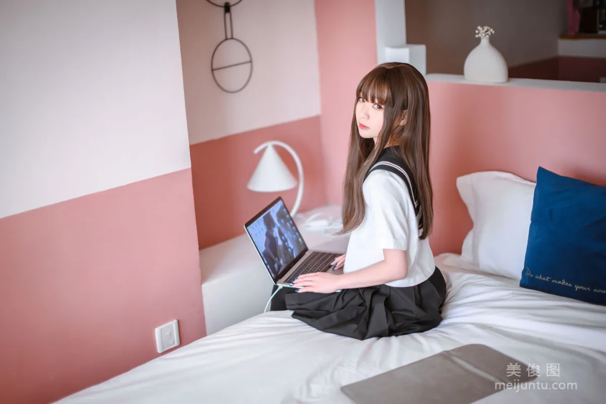 Coser Shi Qingshui, JK Uniform Photo Set photo 4