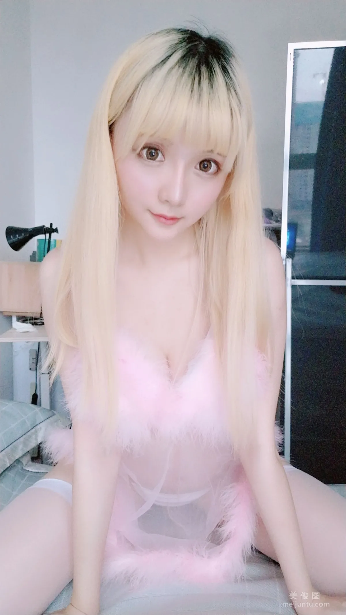 [Web Idols Coser] Xingzhi Chichi, Pink Pajamas, Photo Set photo 58
