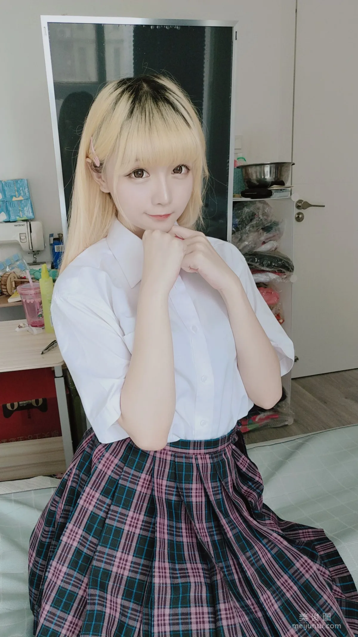 Xingzhi Chichi, JK Plaid Skirt Photo Set photo 15