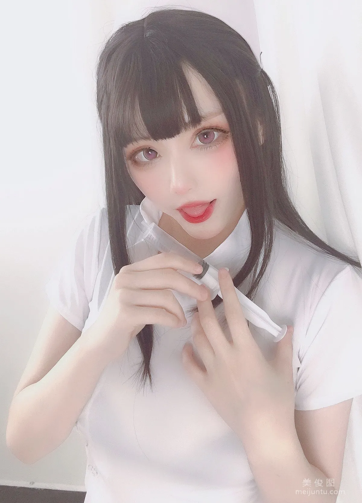 Qisikuai wii, White Nurse, Photo Set photo 61