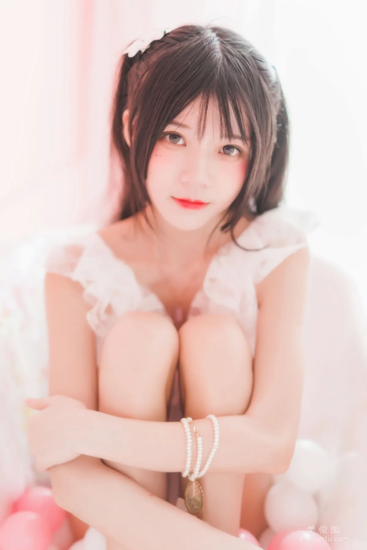 Ying Taomiao: Web Idols photo 37