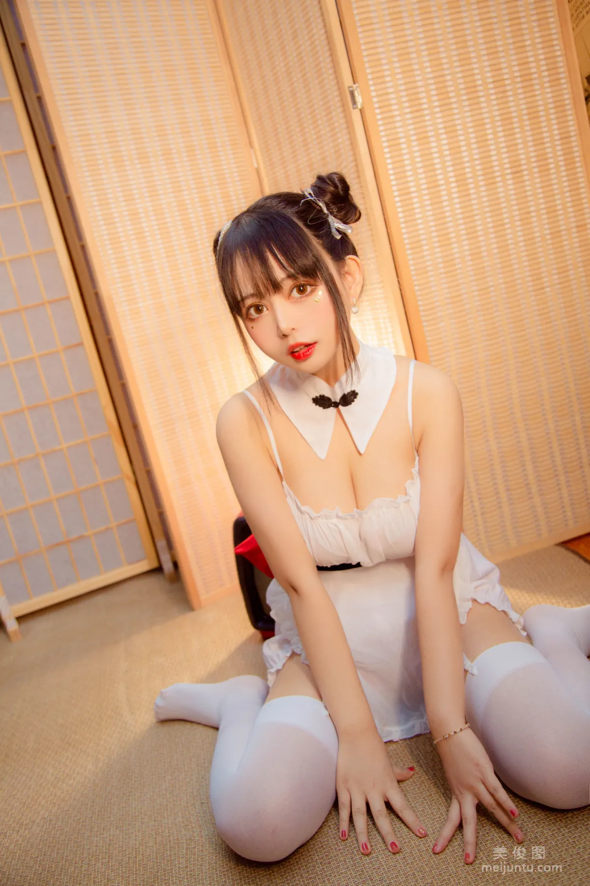 [Web Idols] Black Cat OvO, Chinese Style Photo Set photo 4