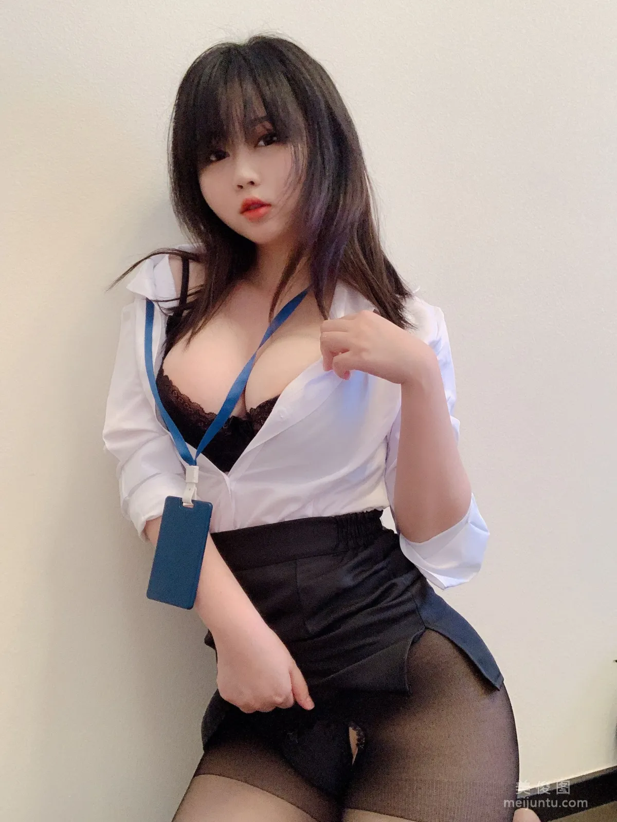 Shiyi Jiangya: Web Idols photo 27
