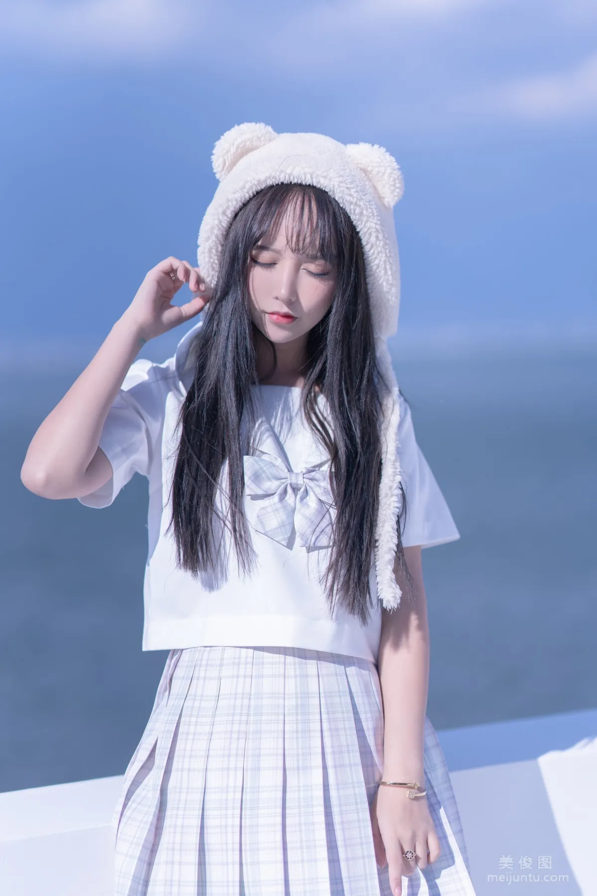 Streamer Mixianxian sama 《JK Cute Girl》 Photo Set photo 9