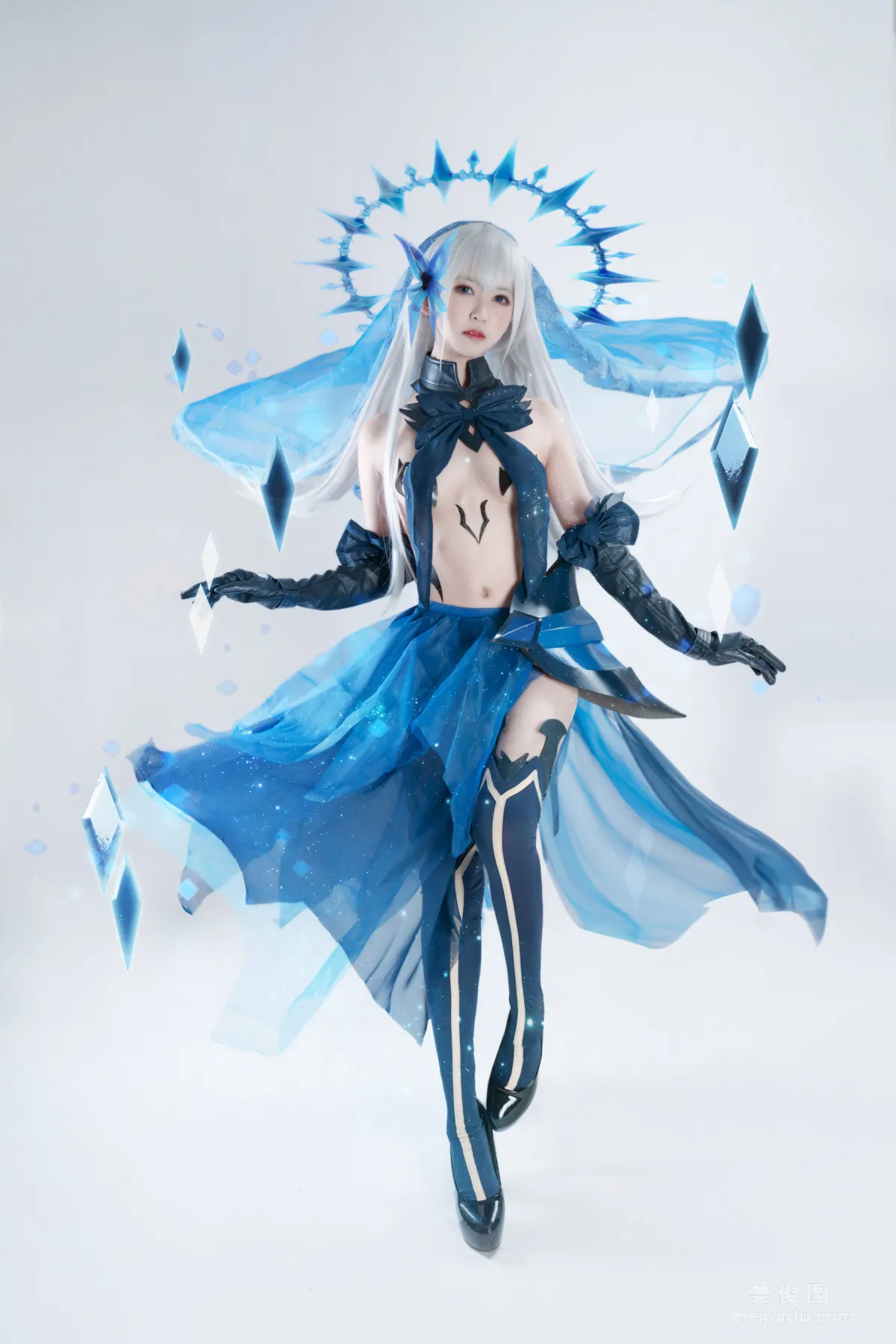 Manyu Feier: Web Idols photo 15