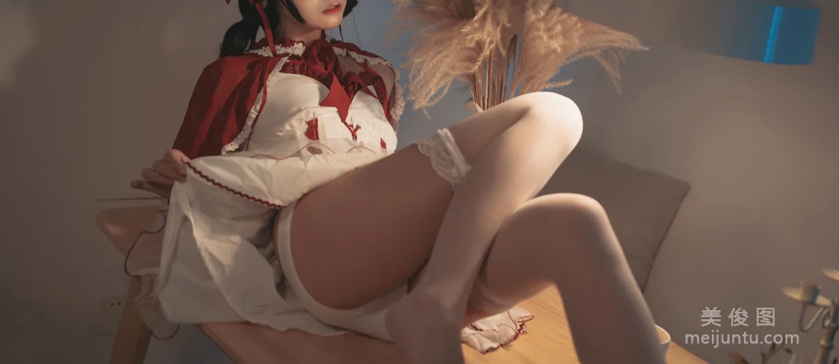 [Web Idol Coser] Zhuyue su, Little Red Riding Hood Photo Set photo 12