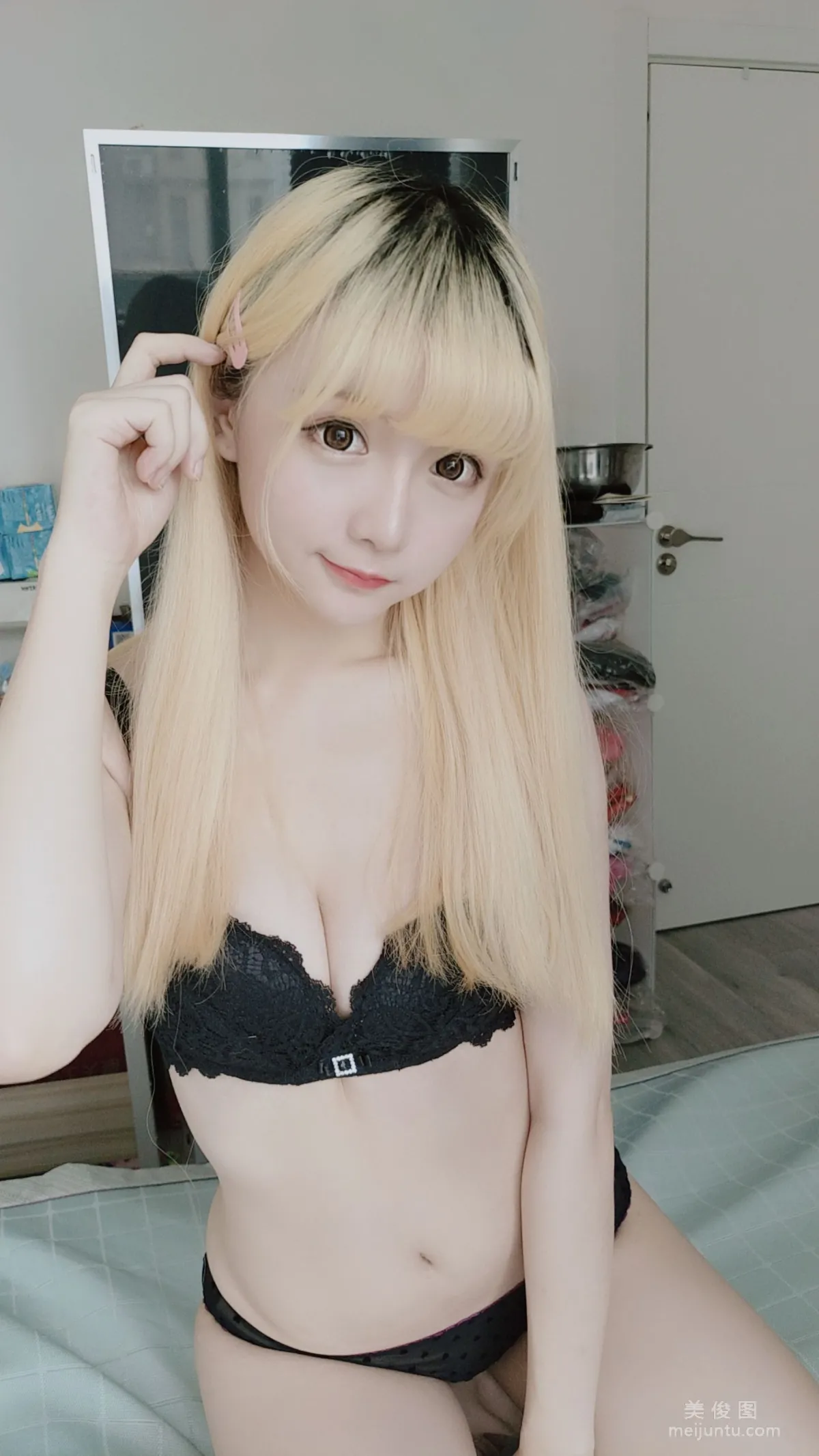 Xingzhi Chichi, JK Plaid Skirt Photo Set photo 13