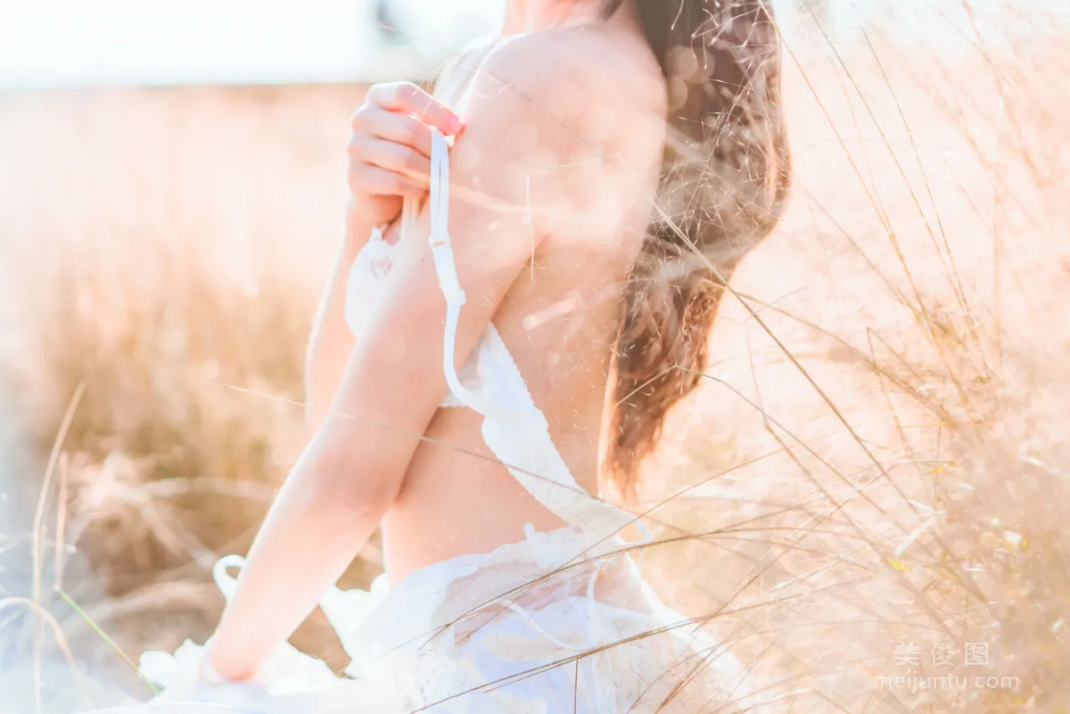 Ying Taomiao: Web Idols photo 47