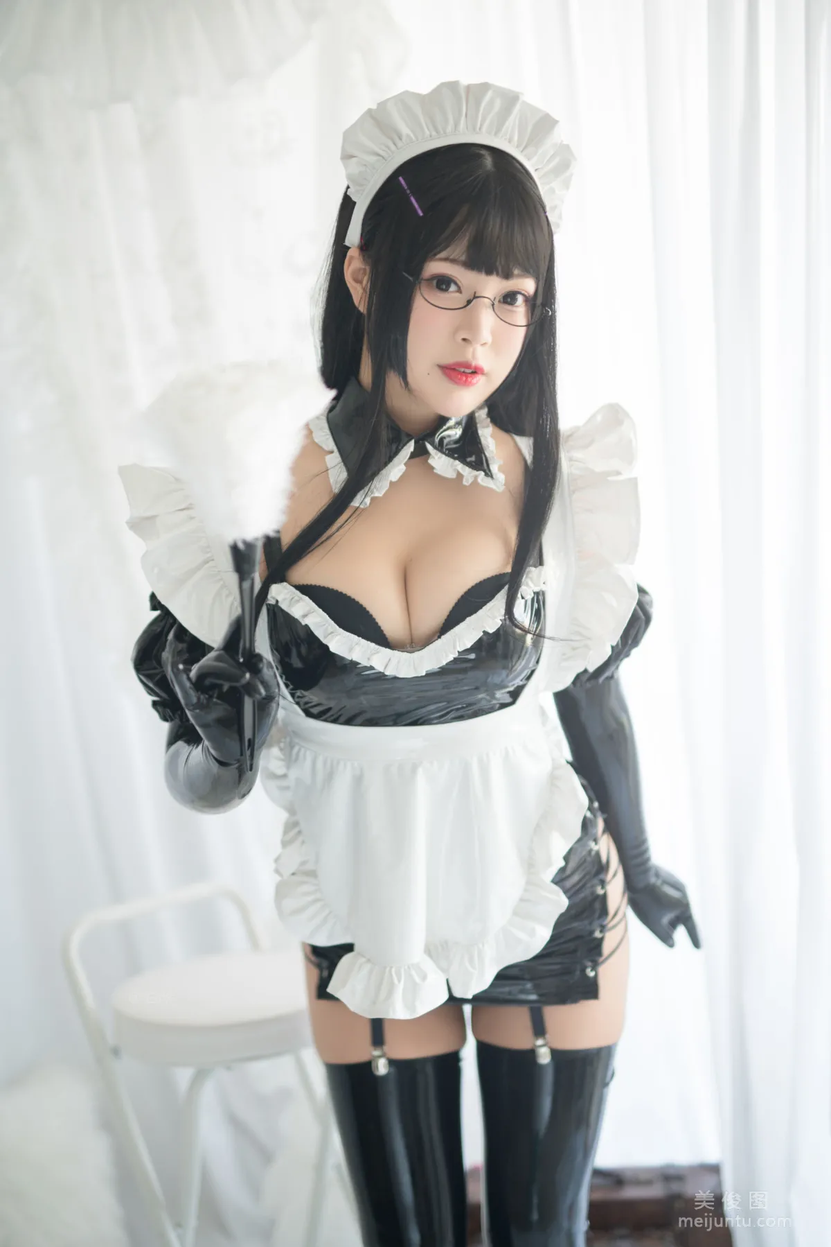 Bai Ye: Web Idols photo 3