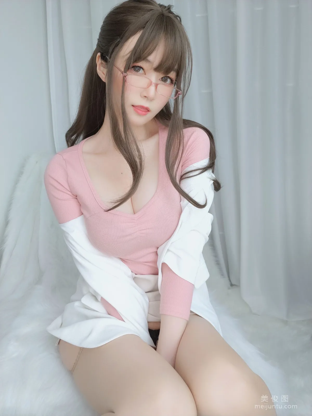 Baiyin 81: Web Idols photo 136