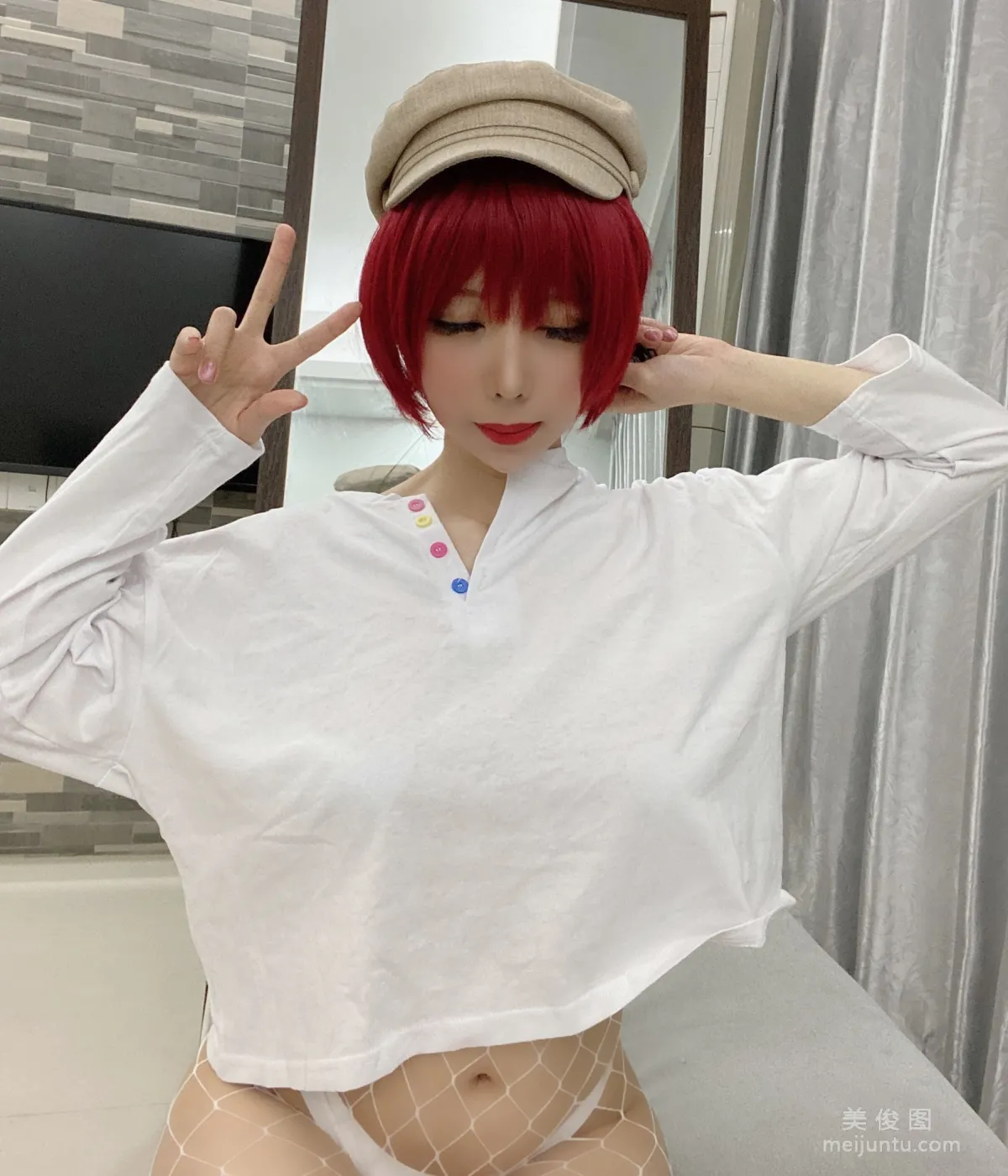 巨乳Coser鹿野希 《白色网袜》 写真集9