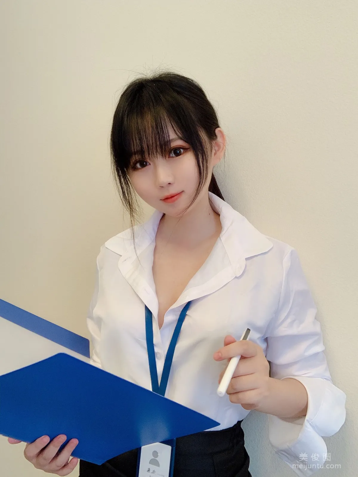 Shiyi Jiangya: Web Idols photo 23