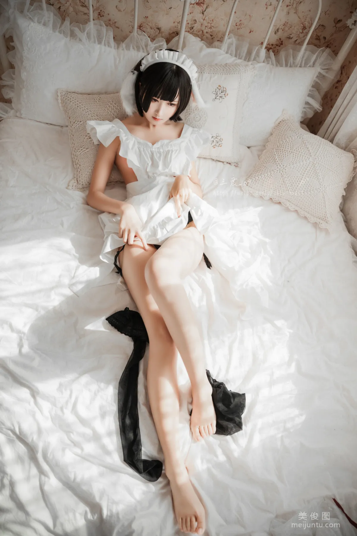 [Coser美女] 三度_69 《兔耳女仆》 寫真集 10