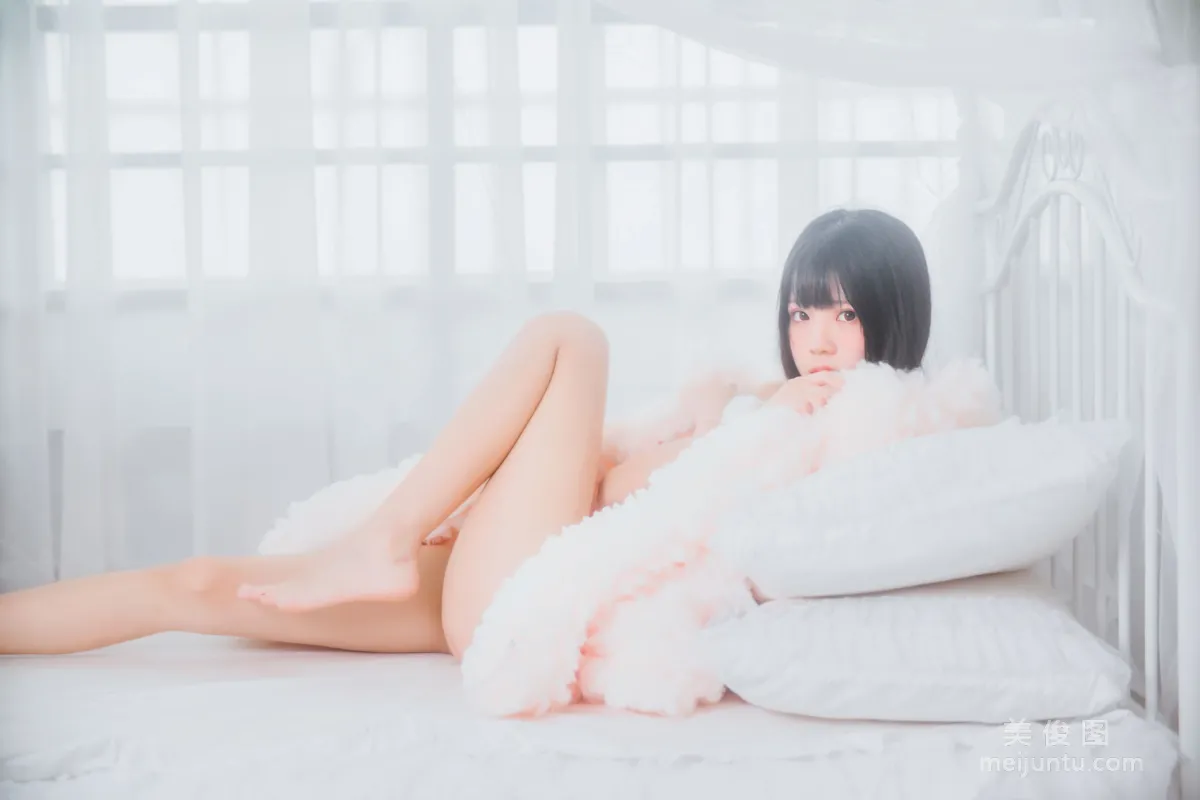Ying Taomiao, Hibernation Series Pure White Private Shoot Photo Set photo 8