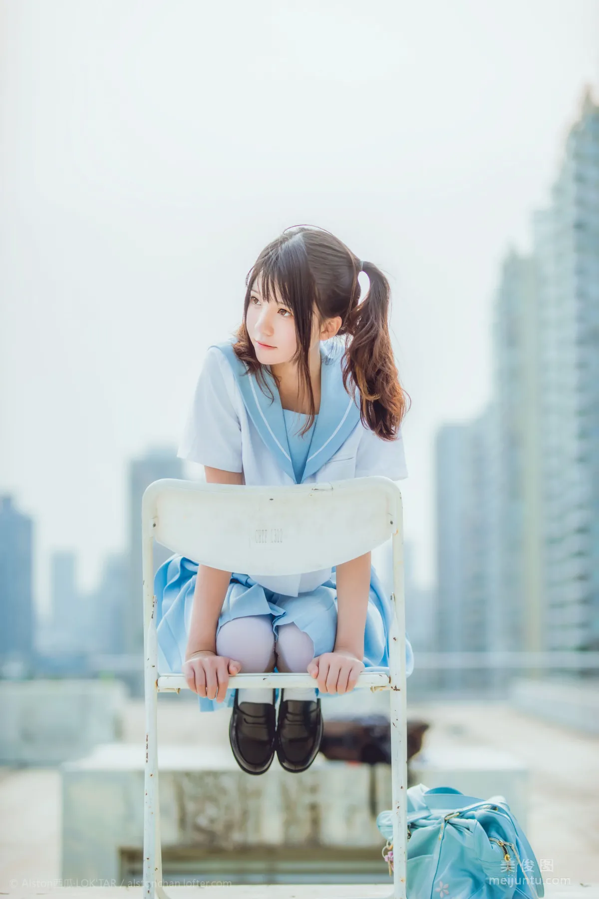 Ying Taomiao: Web Idols photo 10