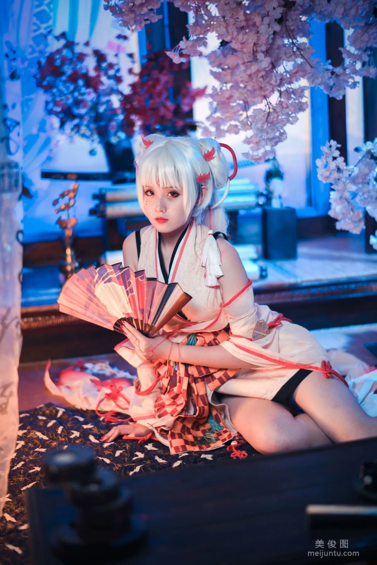 Coser Beauty Akisoso Qiu Chuchu, Belfast and Shiranui Photo Set photo 24