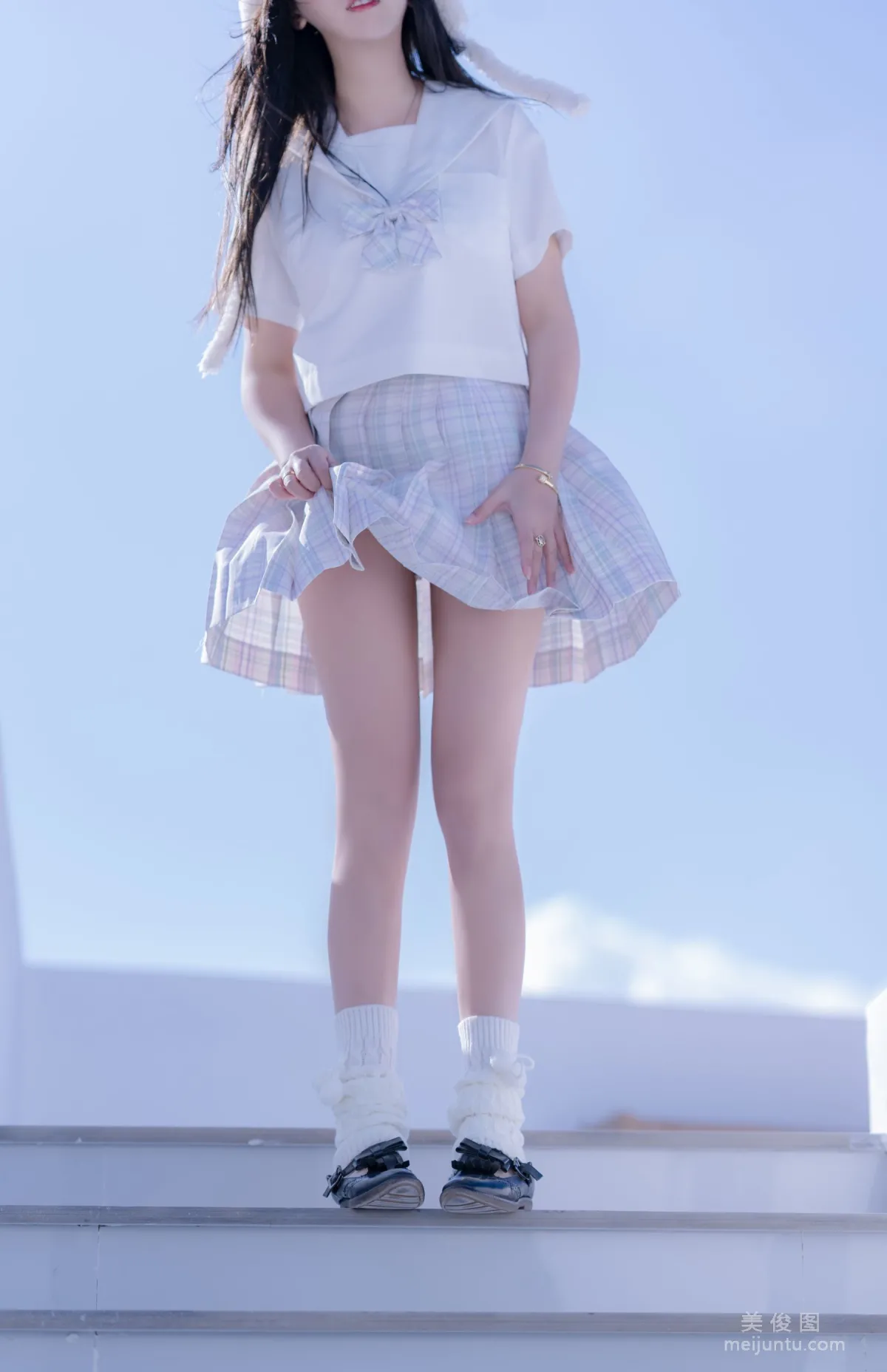 Streamer Mixianxian sama 《JK Cute Girl》 Photo Set photo 39