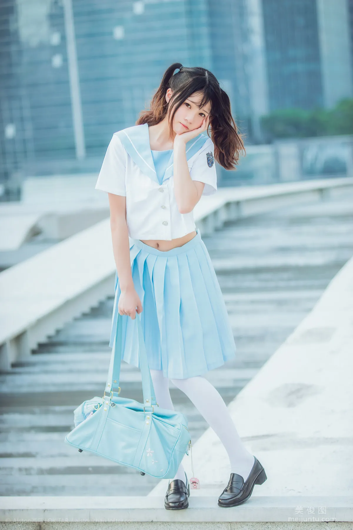 桜桃喵 《穿制服的样子》 写真集5