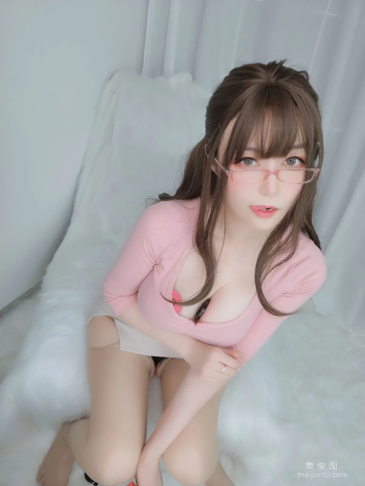 Baiyin 81: Web Idols photo 97