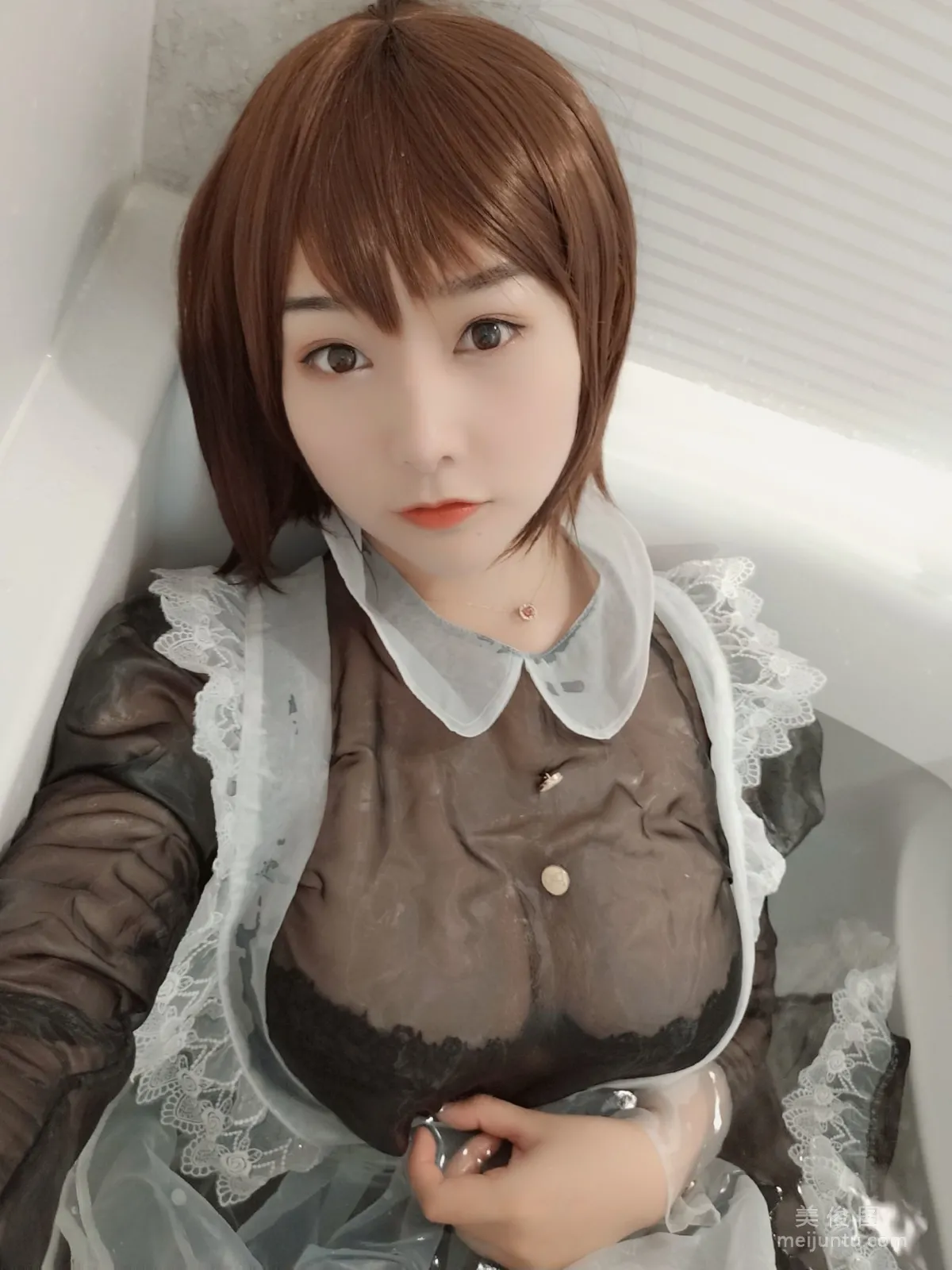 [网红Coser] 三刀刀Miido 《透明女仆》 写真集30