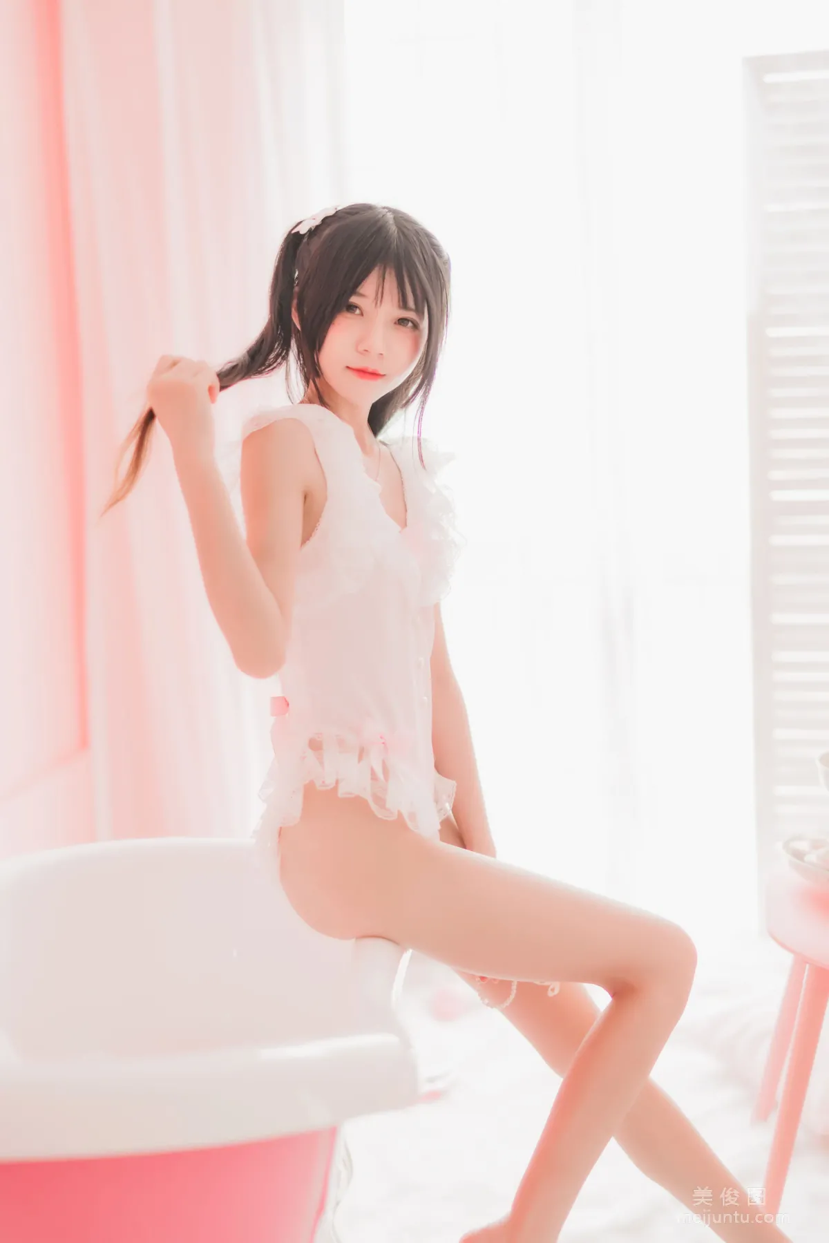 Ying Taomiao: Web Idols photo 47