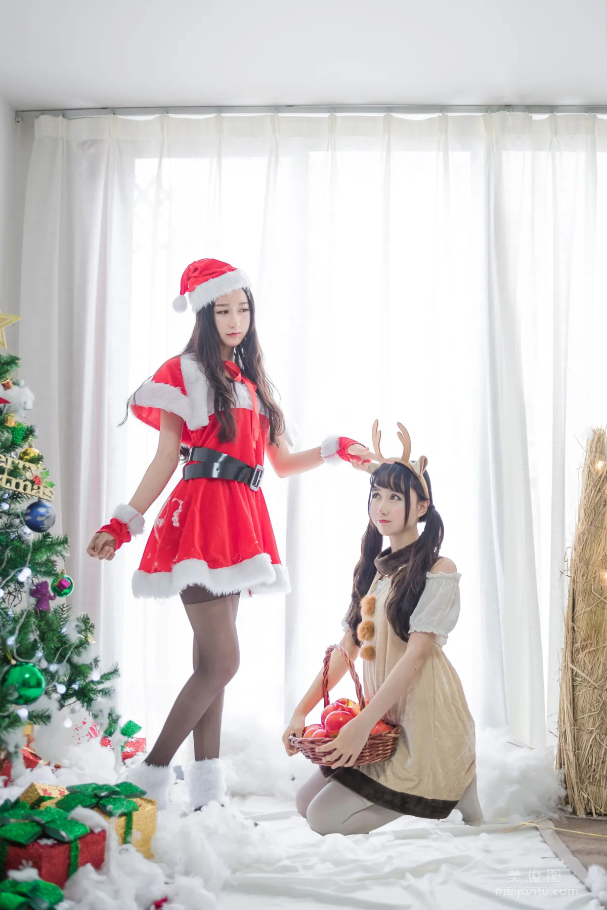 Mu Mianmian OwO, Santa Claus and Reindeer-chan Photo Set photo 18