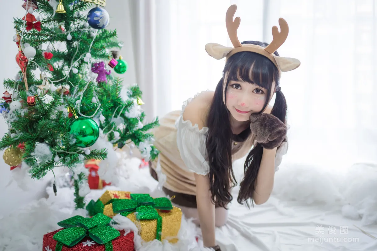 Mu Mianmian OwO, Santa Claus and Reindeer-chan Photo Set photo 27