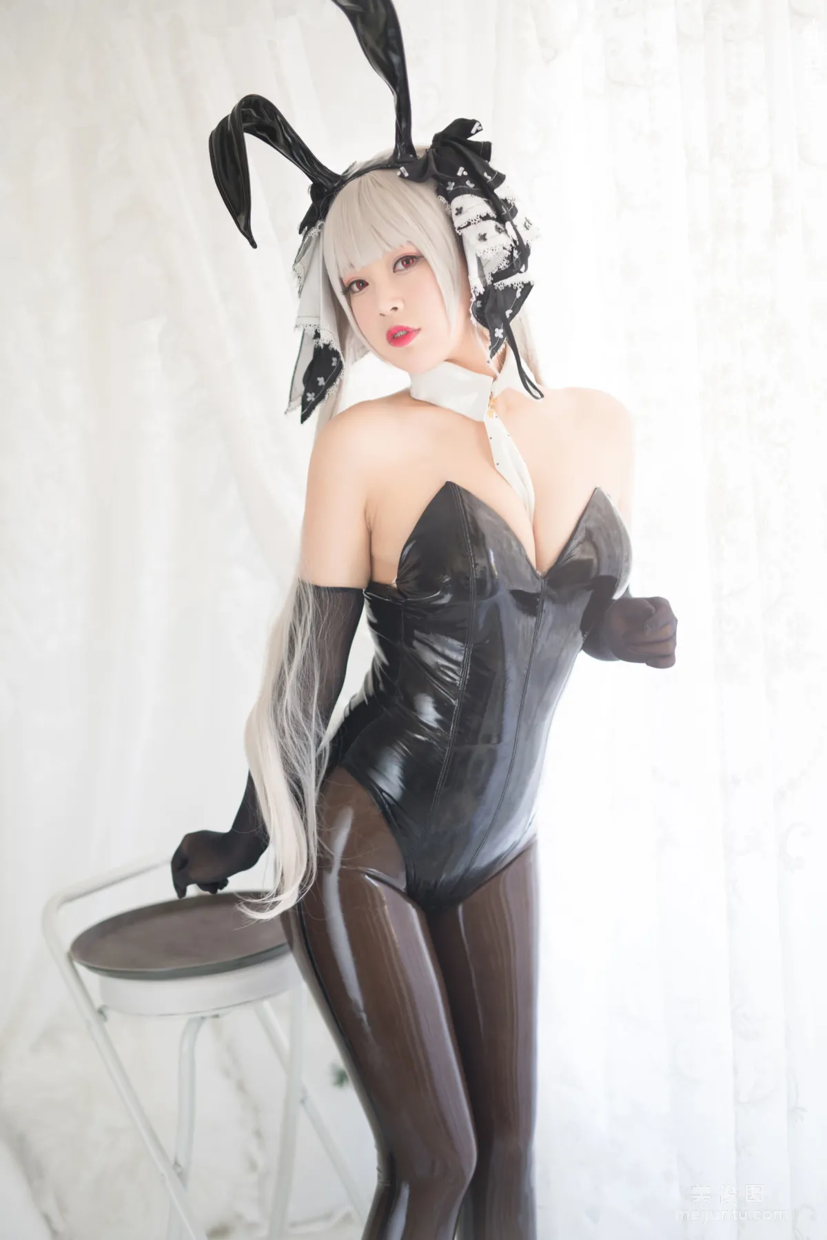 Coser你烨烨 《可畏兔女郎》 寫真集 5