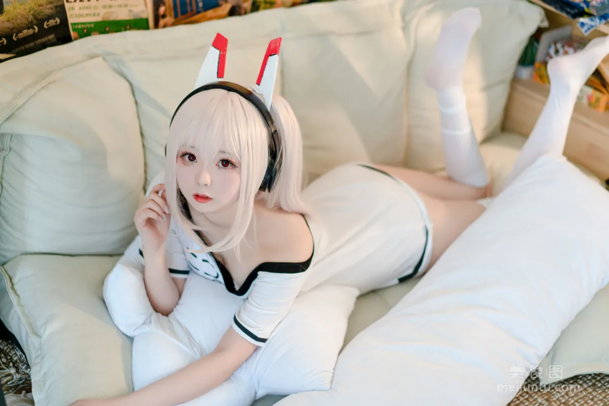 美女Coser绫波 《碧蓝航线》 写真集9